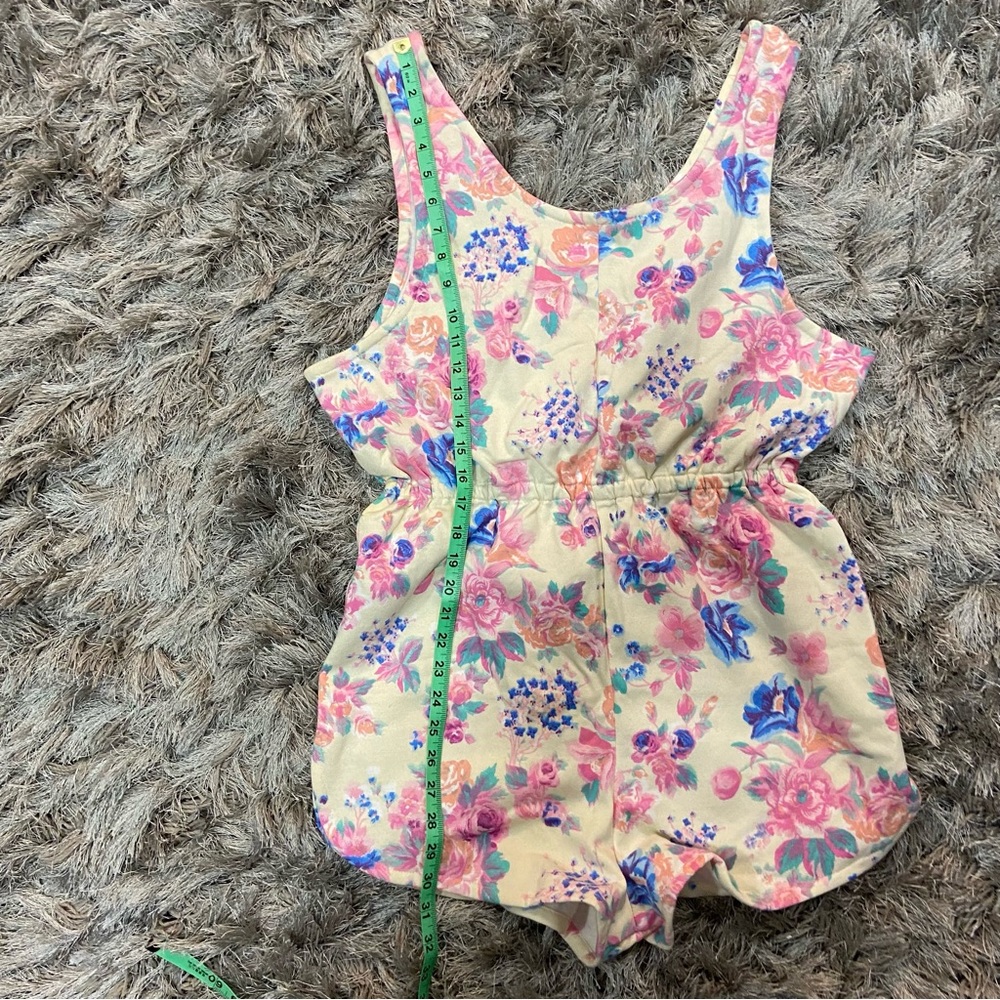 Handmade women cream cotton knit floral sleeveless romper. Size waist 31” NWOT. - Picture 4 of 9